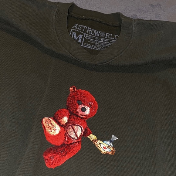 Travis Scott Astroworld Crewneck - Picture 4 of 6